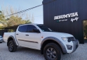 Camionetas - Mitsubishi MITSUBISHI OUTDOOR 4X4 2016 Diesel 110000Km - En Venta