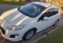 Autos - Peugeot 308 active 2015 Nafta 130000Km - En Venta