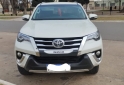 Camionetas - Toyota SW4 2017 Diesel 100000Km - En Venta