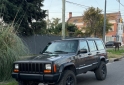 Camionetas - Jeep Cherokee 2000 Nafta 295000Km - En Venta