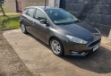 Autos - Ford Focus SE MT. 5 ptas. 2017 Nafta 111111Km - En Venta