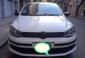 Autos - Volkswagen voyage 2015 Nafta 84000Km - En Venta