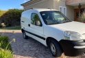 Utilitarios - Peugeot Partner Confort 1.6 HDI 2011 Diesel 270000Km - En Venta