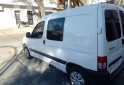 Utilitarios - Peugeot Partner Familiar 7 plazas 2017 Diesel 82000Km - En Venta