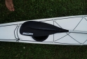 Deportes Náuticos - Vendo Kayak Paran, con Remo marca Matrix. - En Venta