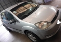 Autos - Ford Fiesta ambiente 2004 Nafta 300000Km - En Venta