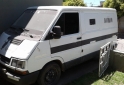 Utilitarios - Renault trafic 1999 Diesel 200000Km - En Venta