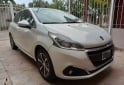 Autos - Peugeot 208 Allure Touch 2016 Nafta 131000Km - En Venta