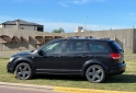 Camionetas - Dodge jorny 2011 Nafta 130000Km - En Venta