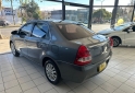 Autos - Toyota Etios XLS 2014 Nafta 100000Km - En Venta