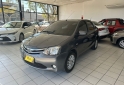 Autos - Toyota Etios XLS 2014 Nafta 100000Km - En Venta