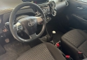 Autos - Toyota Etios XLS 2014 Nafta 100000Km - En Venta