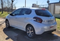 Autos - Peugeot 208 Feline 2018 Nafta 79000Km - En Venta