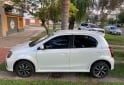 Autos - Toyota Etios pack 2023 Nafta 250Km - En Venta