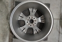 Accesorios para Autos - 1 Llanta 16" Ford Focus III NUEVA CON LEVE DETALLE $120.000. NO BAJO PRECIO - En Venta