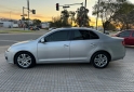 Autos - Volkswagen VENTO ADVANCE 2.5 2007 Nafta 140000Km - En Venta