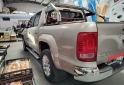 Camionetas - Volkswagen AMAROK HIGHLINE 4X2 AT 2015 Diesel 150000Km - En Venta