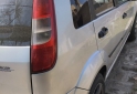 Autos - Ford Ambiente 5 ptas 2004 GNC 145000Km - En Venta