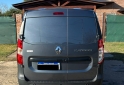 Utilitarios - Renault Kangoo 2022 Nafta 12800Km - En Venta