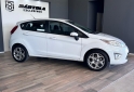 Autos - Ford Fiesta Kinectic 2013 Nafta 130200Km - En Venta