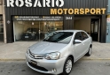 Autos - Toyota Etios XLS 2014 Nafta 85000Km - En Venta