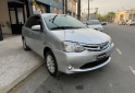 Autos - Toyota Etios XLS 2014 Nafta 85000Km - En Venta