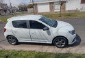 Autos - Renault Sandero RS 2017 GNC 80000Km - En Venta