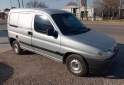 Utilitarios - Peugeot Partner 2006 Diesel 265000Km - En Venta