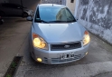 Autos - Ford FIESTA FULL 2010 Nafta 190000Km - En Venta