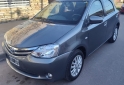 Autos - Toyota Etios XLS 2014 Nafta 127000Km - En Venta