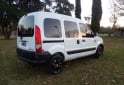 Utilitarios - Renault Kangoo autentique plus 2011 Nafta 121000Km - En Venta