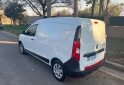 Utilitarios - Renault Kangoo  II  E. Confort 2021 GNC 53700Km - En Venta