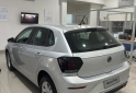 Autos - Volkswagen Polo Track 2024 Nafta 0Km - En Venta