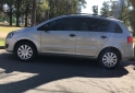 Autos - Volkswagen Suran 2010 Nafta 203000Km - En Venta