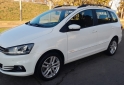 Autos - Volkswagen SURAN  HIGHLINE MSI 2018 Nafta 40450Km - En Venta