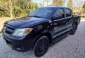 Camionetas - Toyota HILUX DX 4X4 2006 Diesel 200000Km - En Venta