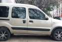 Utilitarios - Renault Kangoo 2011 Nafta 231000Km - En Venta