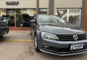 Autos - Volkswagen Vento advance plus 2.5 2015 Nafta 175000Km - En Venta