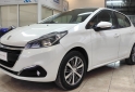 Autos - Peugeot 208 ALLURE 2017 2017 Nafta 65156Km - En Venta