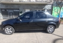 Autos - Renault Logan authentique pack1 2011 Nafta 226000Km - En Venta