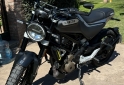 Motos - Husqvarna SVARTPILEN 401 2022 Nafta 4761Km - En Venta