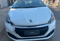 Autos - Peugeot 208 2018 Nafta 70000Km - En Venta