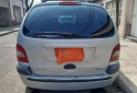 Autos - Renault Scenic 2002 Nafta 298000Km - En Venta