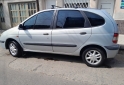 Autos - Renault Scenic 2002 Nafta 298000Km - En Venta