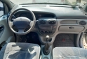 Autos - Renault Scenic 2002 Nafta 298000Km - En Venta