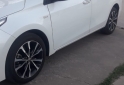 Autos - Toyota Corolla SEG cvt 2019 Nafta 57000Km - En Venta