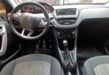 Autos - Peugeot 208 2017 Nafta 64000Km - En Venta