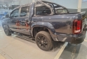 Camionetas - Volkswagen AMAROK DARK LABEL 4X2 2015 Diesel 120000Km - En Venta