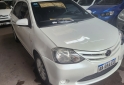 Autos - Toyota Etios 2016 Nafta 110000Km - En Venta