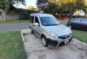 Utilitarios - Renault Kangoo 2014 Nafta 113000Km - En Venta